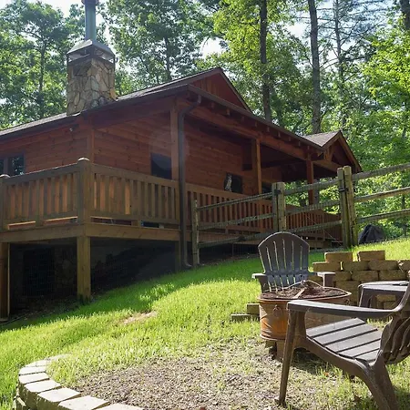 Aska Woodlands Villa